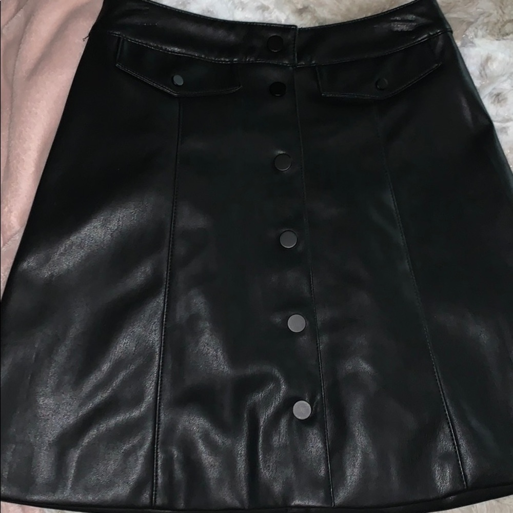Leather skirt, NEVER WORN!